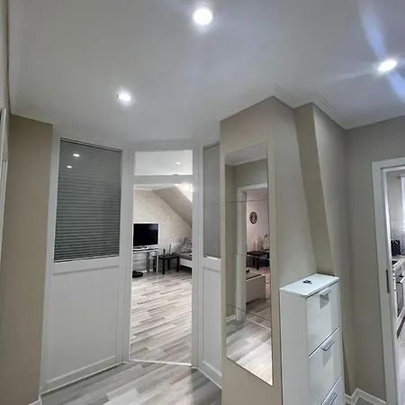 Apartment Zentral Gelegenes In Mit W-lan Mönchengladbach