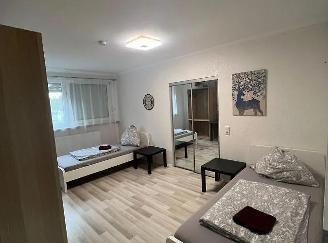 Apartament Zentral Gelegenes In Mit W-lan Mg08