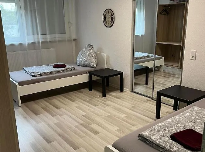 Zentral Gelegenes In Mit W-lan Mg08 * Mönchengladbach